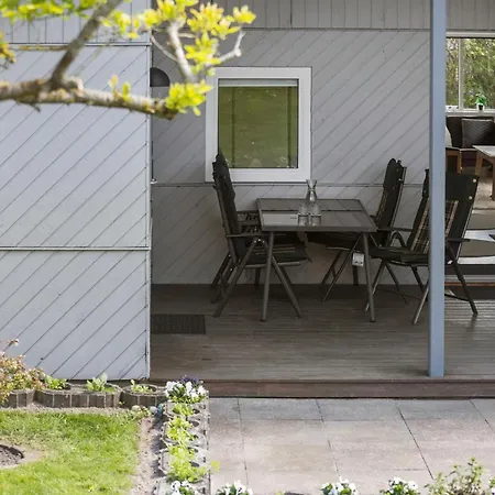 Nice Home In Grasten With Wifi Gråsten